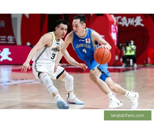 沃尔米尔斯险胜利华古逊四分差距激战全场精彩瞬间回顾分析焦点对决 沃尔米尔斯险胜利华古逊四分差距激战全场精彩瞬间回顾分析焦点对决